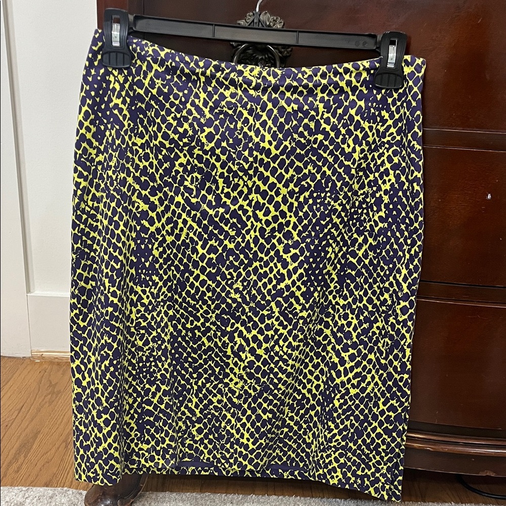 Linda Allard Ellen Tracy Straight Pencil Skirt Size 8 Yellow & Purple Snakeskin